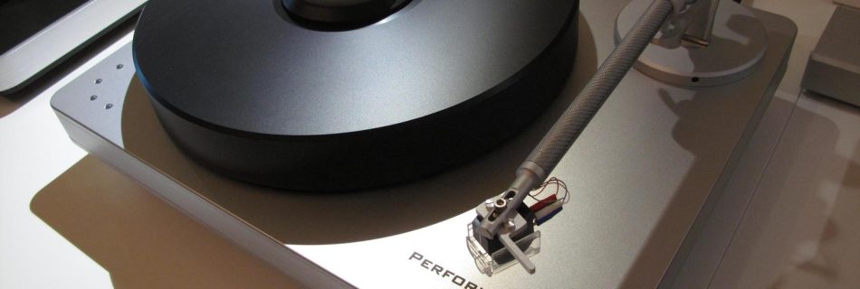 dau dia than ClearAudio Performance DC chuan