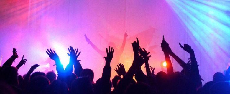 TV LED Sony KDL-40R350C 40 inch chuan