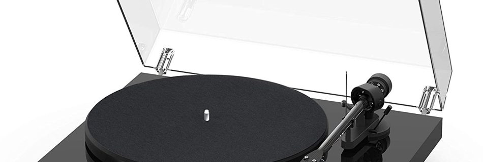 Pro Ject Debut Carbon EVO den