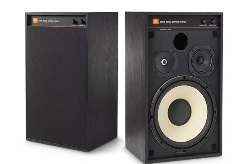 Pylon Jade 20 và JBL-4312G