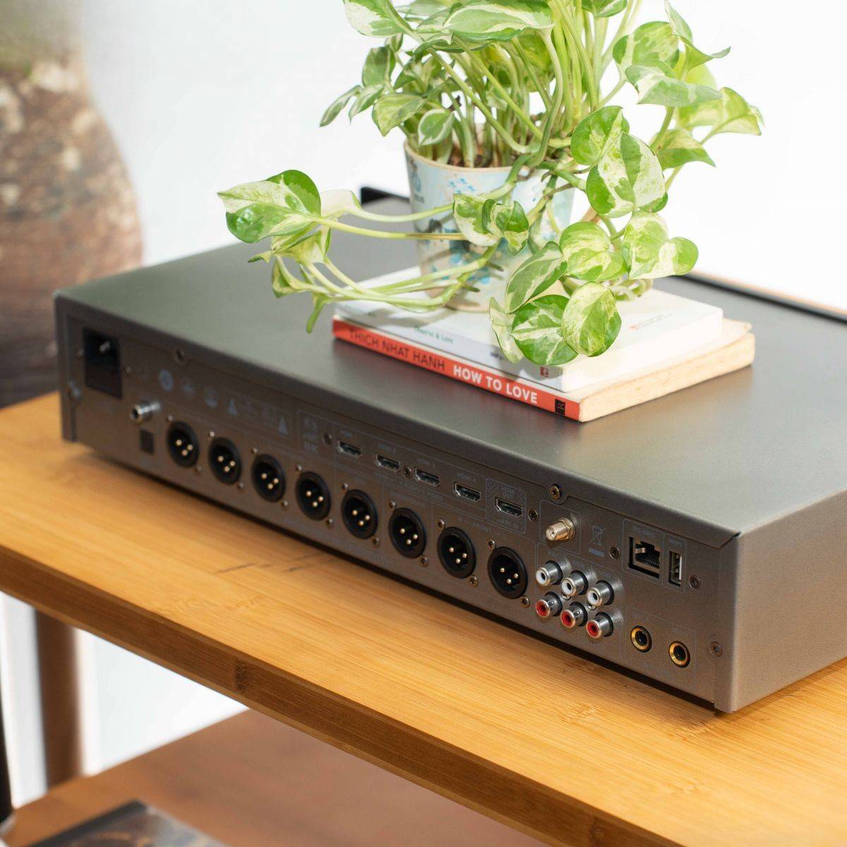 Vang số PA Audio digital audio processor CK80 và cách âm thanh được “điêu khắc” tinh tế trong mỗi phòng hát